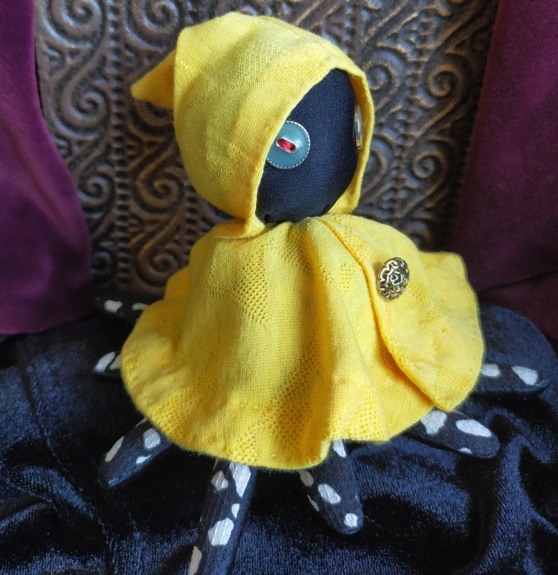 黄衣の王 ハスターのぬいぐるみ 【クトゥルフ神話】1 | めめんと・もり